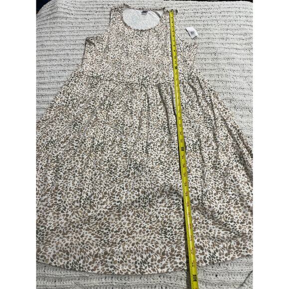 NWT Old Navy Dress Sleeveless Animal Print Womens Medium Jersey Knit Tan White - Picture 3 of 11
